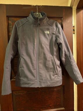 The North Face Women's Muted Purple Softshell Jacket